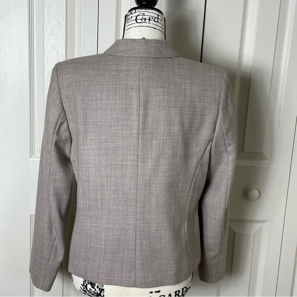 Pendleton Women’s Size 12P Three Button Virgin Wo… - image 5